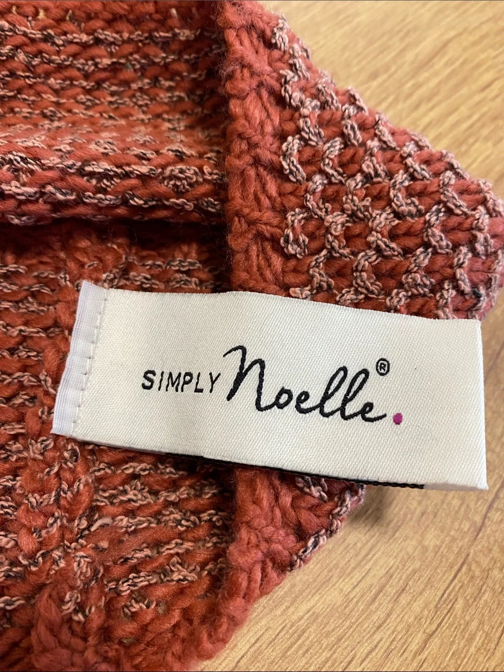 Simply Noelle Rust and Cream Knit Accessory Set